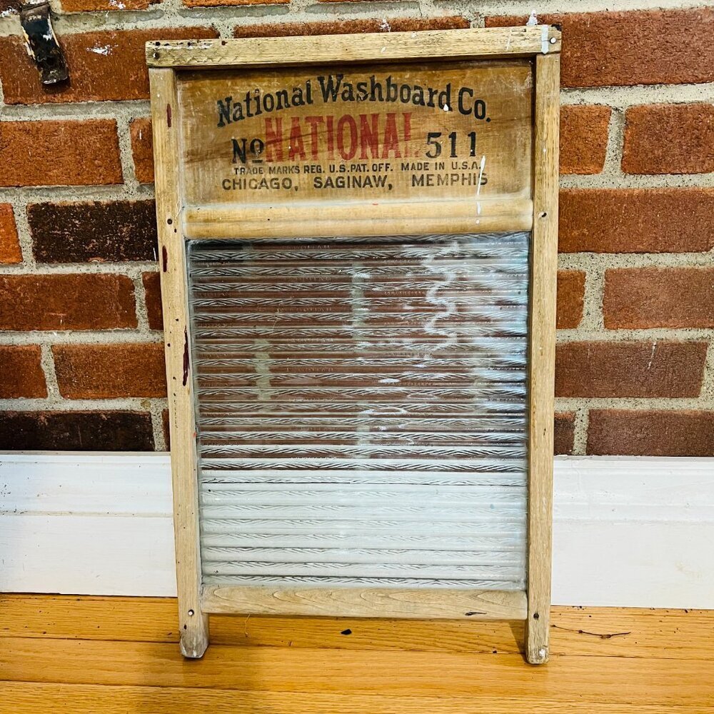 National Washboard Co., No. 511 Victory Glass & Wood-great cond.